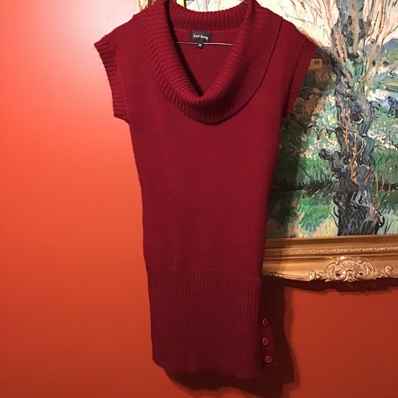KNIT AVENUE Red Cowl Neck dresses/Top, size M - Picture 4 of 9